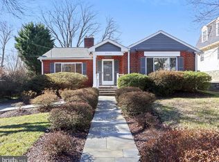 6004 McKinley St, Bethesda, MD 20817