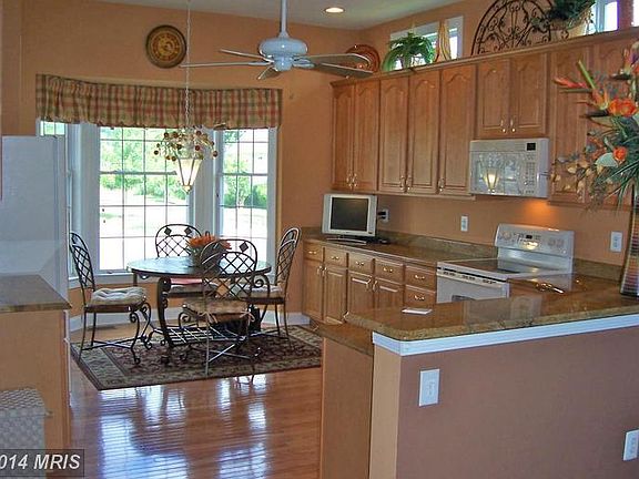 4th image of 15632 Alderbrook Dr