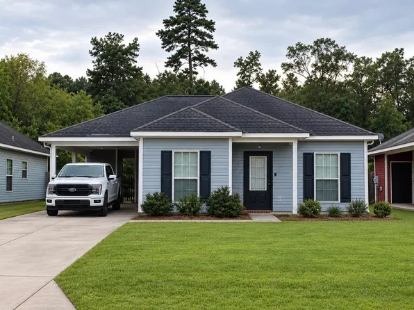 10820 Field Pointe Dr, Denham Springs, LA 70726