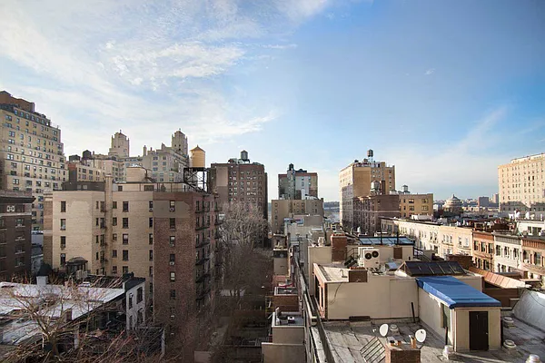 Rented by WAM Partners - William Moses Co. | media 44