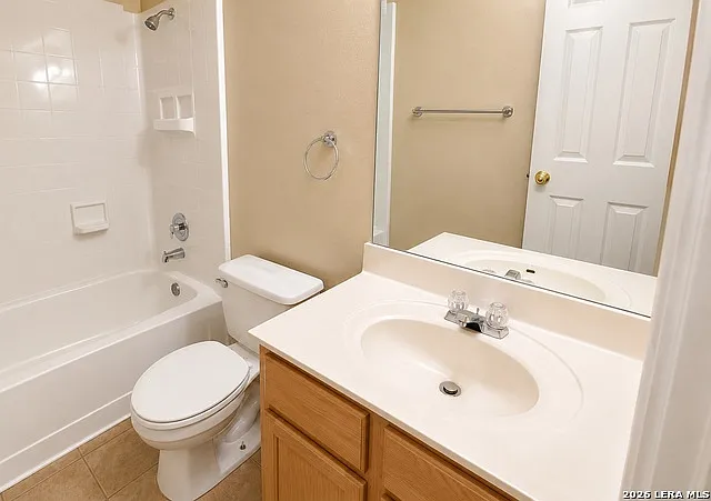 7703 Wexford Sq — Photo 7
