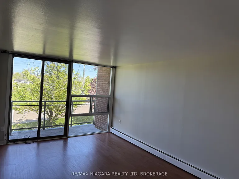 7 Riverview Blvd #305 — Photo 15