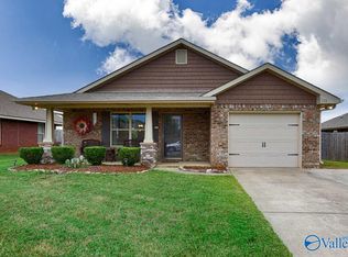 172 Fields Pond Dr, Madison, AL 35756