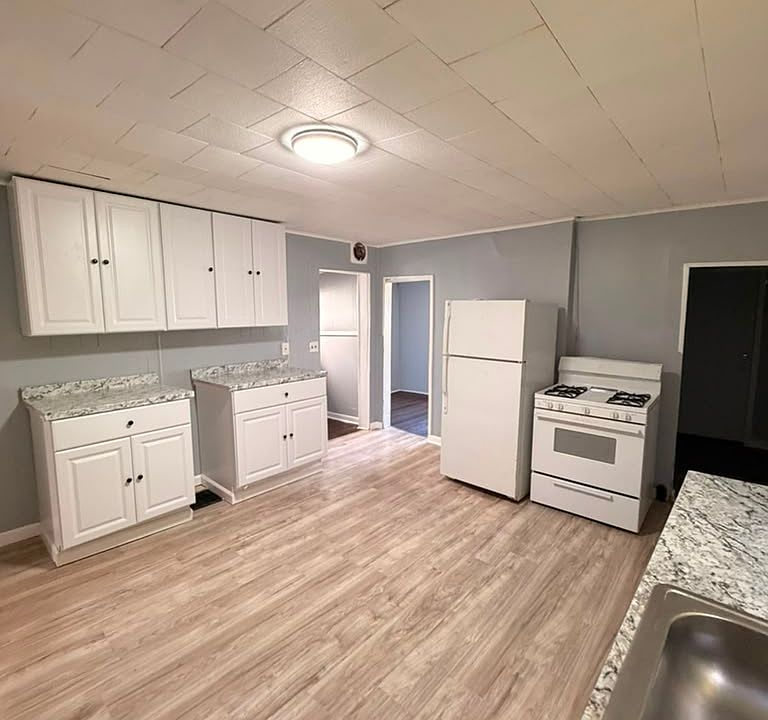 1st image of 460 5th Ave APT 1