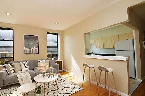 Rented by Bohemia Realty Group | media 52