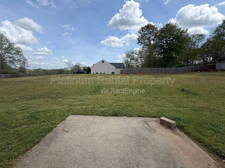 105 Platte St — Photo 28