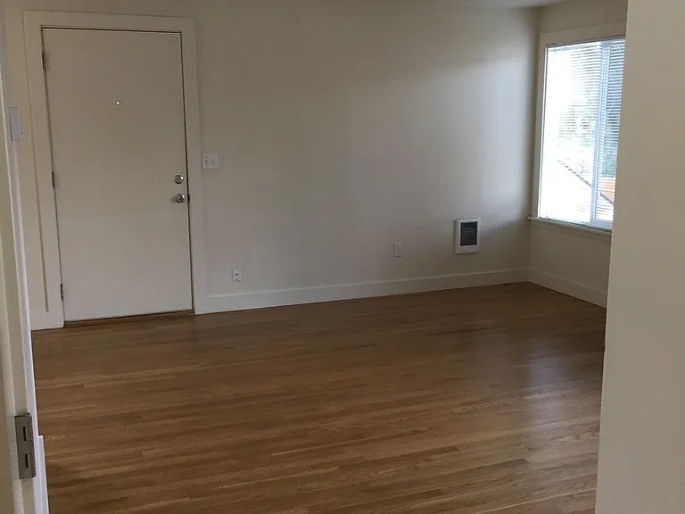 2801 N Ainsworth St #2 — Photo 14