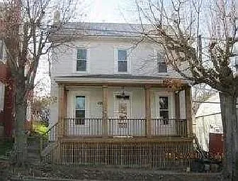 4400 Main St photo 1