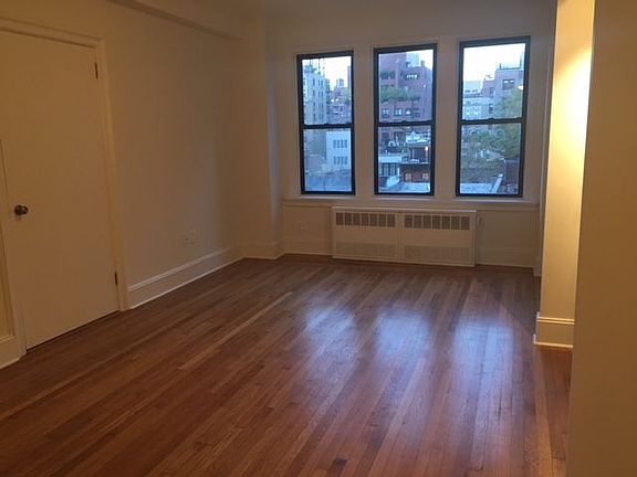 2nd image of 157-163 E 72nd St #4B