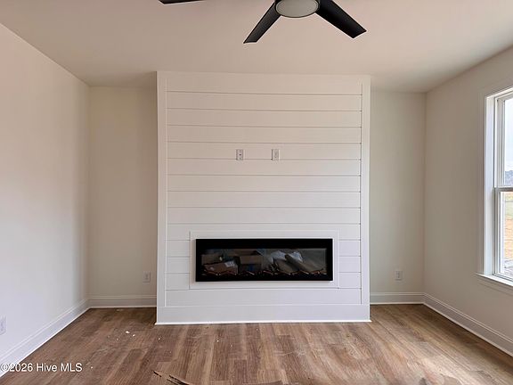 5th image of 4142 Dixon Road