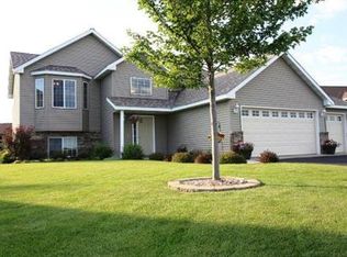 1719 Trentwood Dr, Sartell, MN 56377