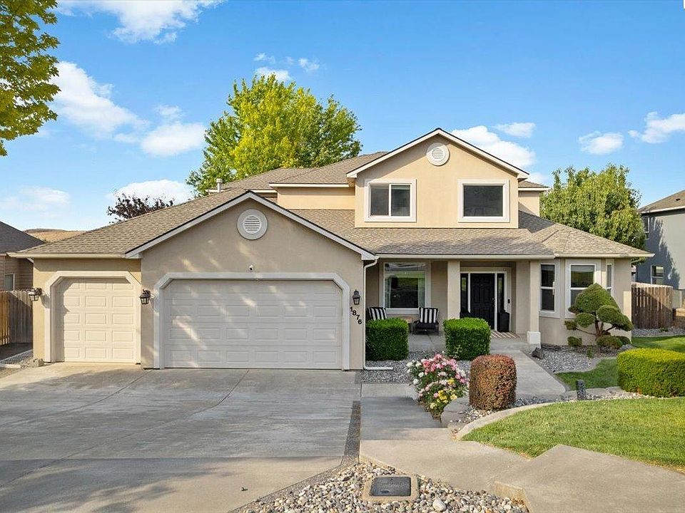 1st image of 1876 Nova Ln