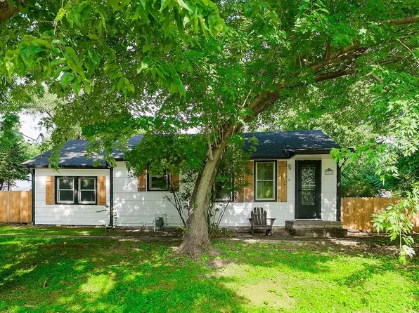 3711 N 67th St, Kansas City, KS 66104