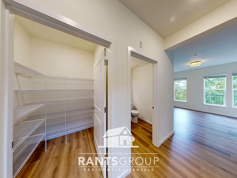 Forest Park Townhomes — Photo 25