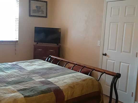 2nd image of 140 Coquina Ave