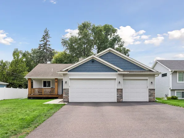 5201 49th Ave N, Crystal, MN 55429