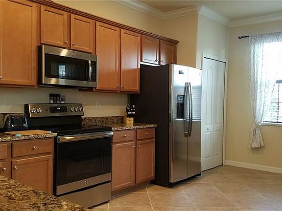 3rd image of 12276 Canavese Ln