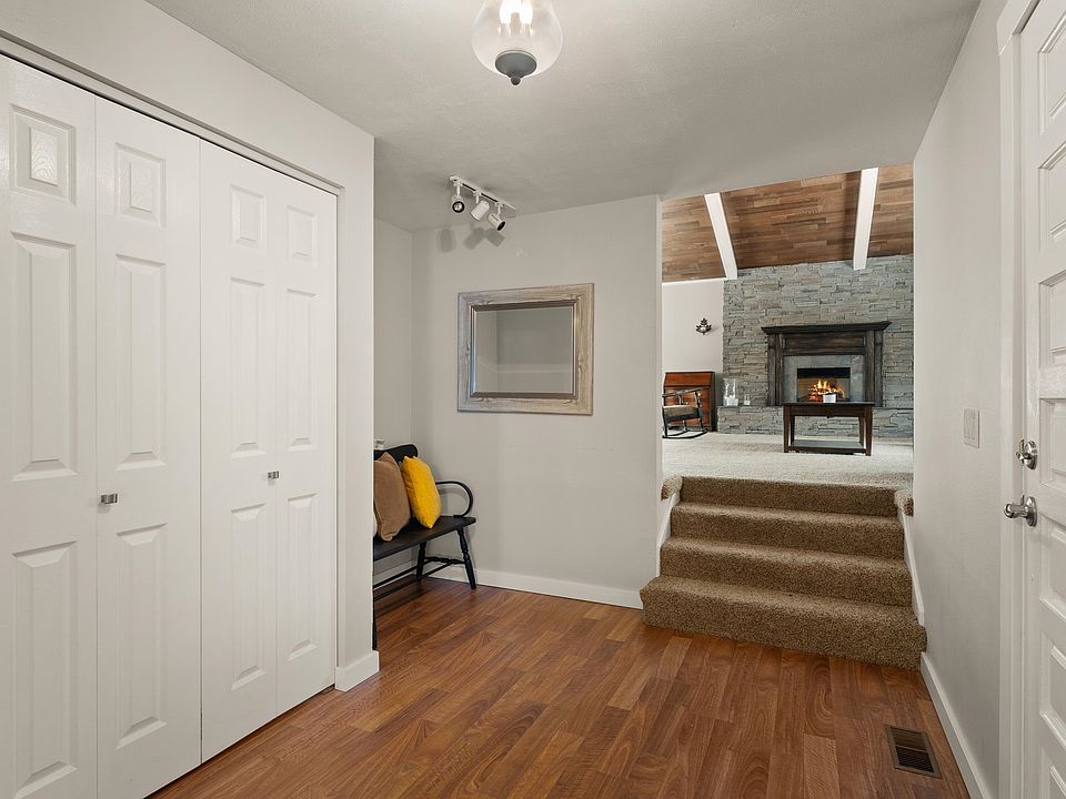 11825 N Fairwood Dr, Spokane, WA 99218 Zillow