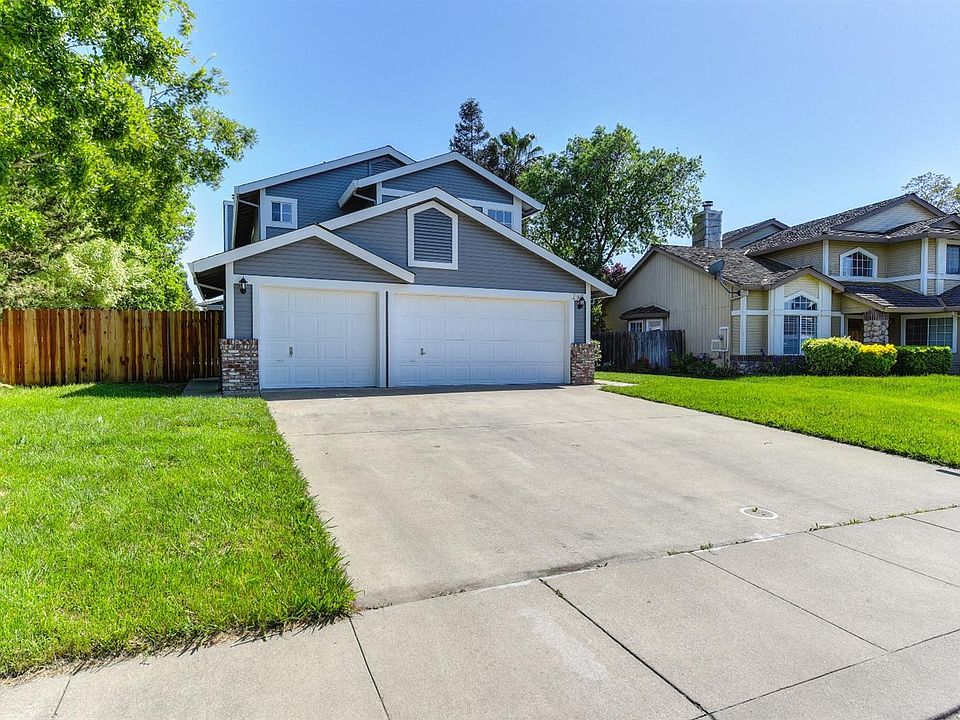 1st image of 2948 Violet Dr