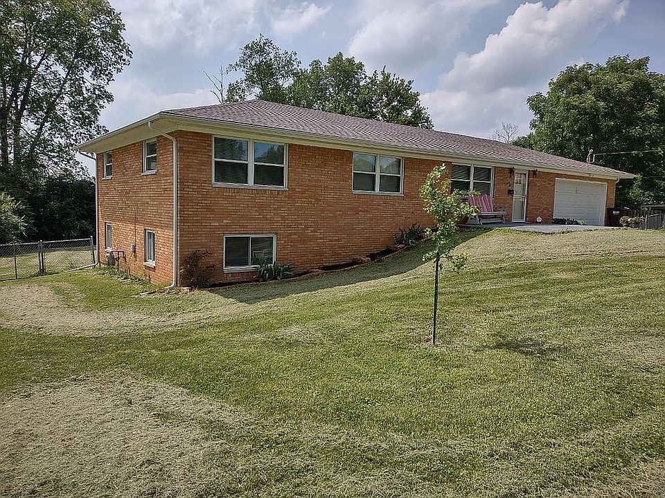 1st image of 69 Skyline Dr