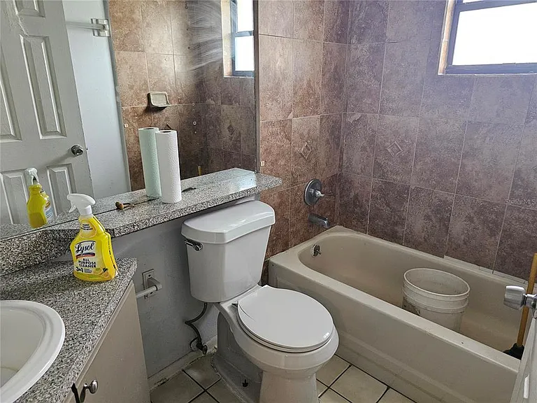 102 Whitehall Way — Photo 24
