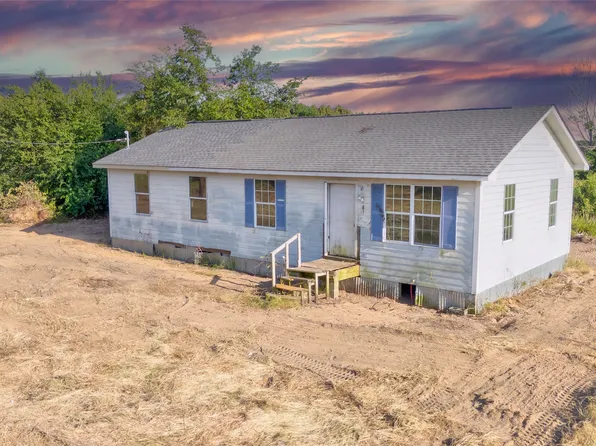 13591 Goodell Ln, Eustace, TX 75124