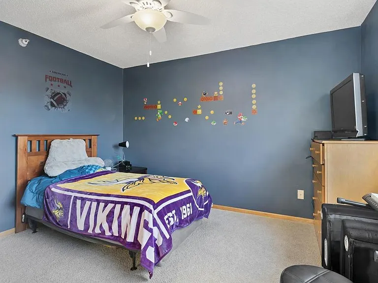17610 Hackberry Ct — Photo 15