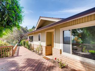 1040 Arnold Way, Alpine, CA 91901