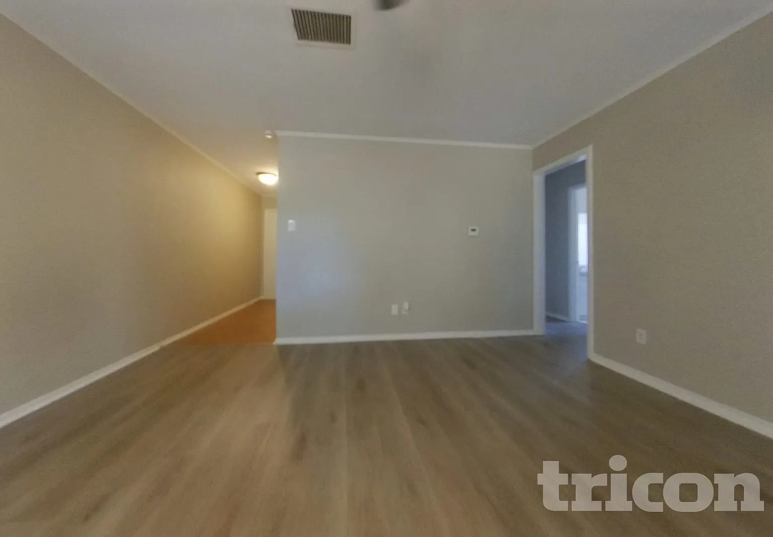 5129 Laurel Lane North Richland Hills TX — Photo 2