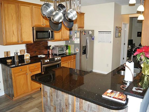 4th image of 2213 Oakhurst Trl
