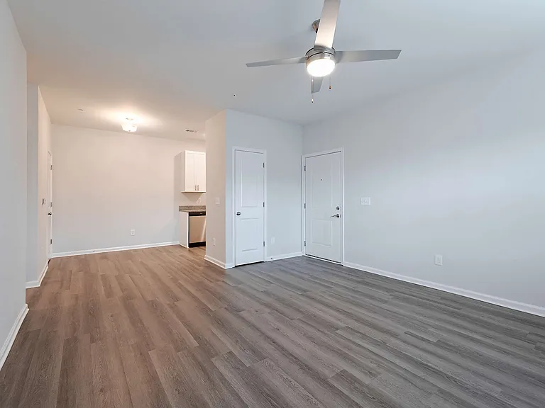 Meadows of Graham Apartments — Photo 12