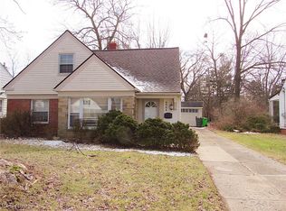 4066 Eastway Rd, South Euclid, OH 44121