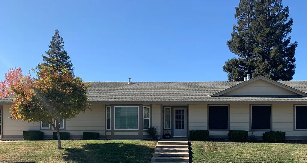 9043 Victor Way photo 1