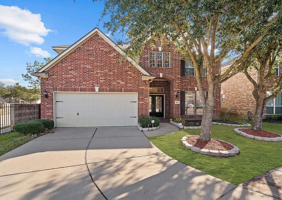 1st image of 6103 Coastal Grove Ln