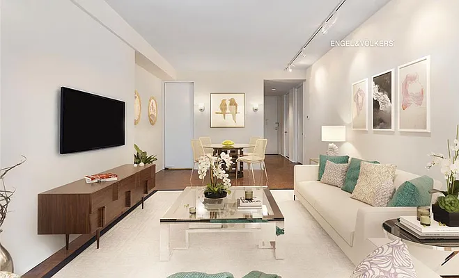 Rented by Engel & Völkers New York City | media 9