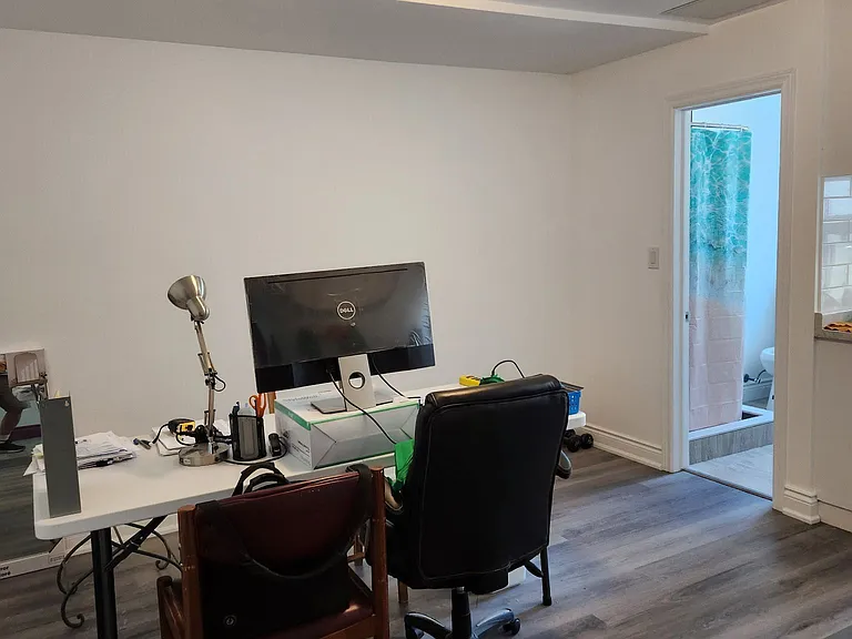 2820 Danforth Ave #210 — Photo 3