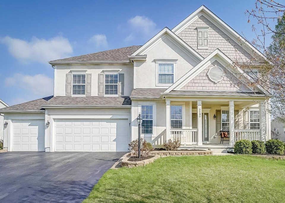 1st image of 3290 Vinson Dr