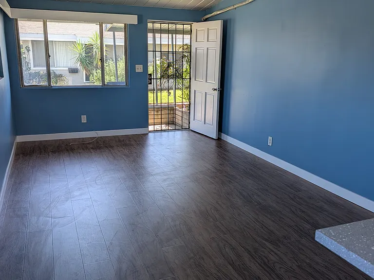 817 N Grandview Ave #817 — Photo 6