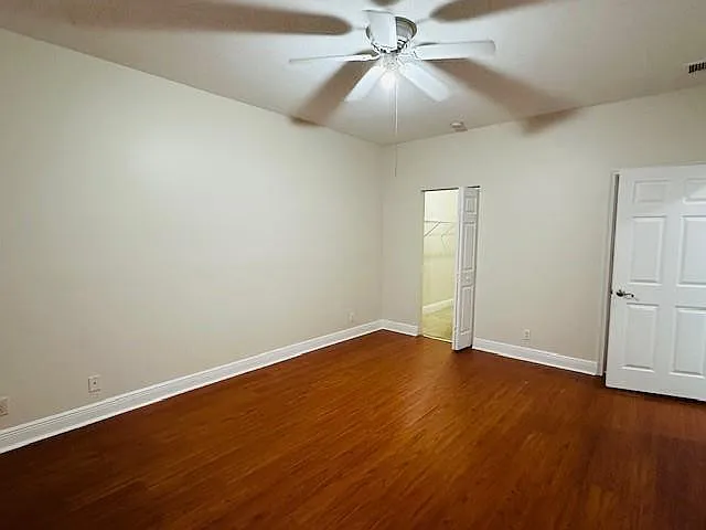 4216 Leo Ln #5G — Photo 11