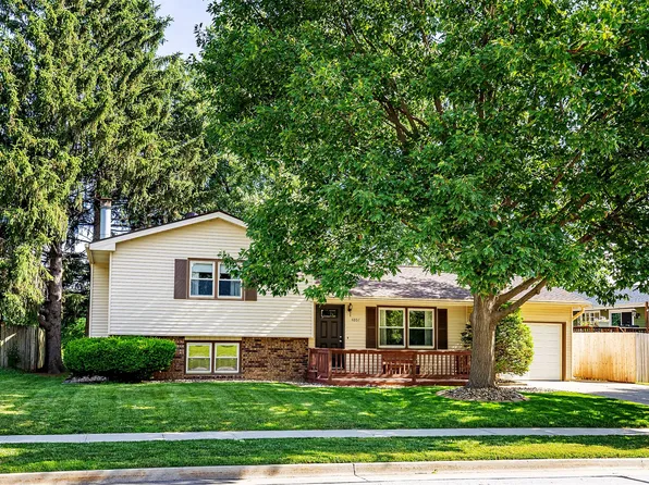 4807 Wakonda Dr, Norwalk, IA 50211