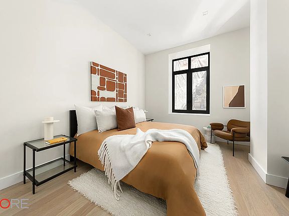 4th image of 435 W 19th St APT 2C