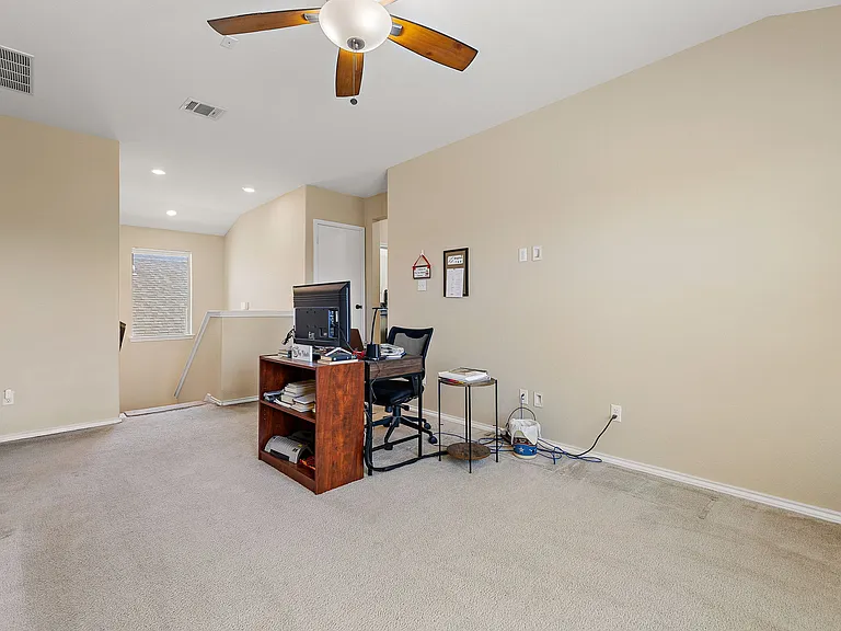 2950 E Old Settlers Blvd #29 — Photo 12