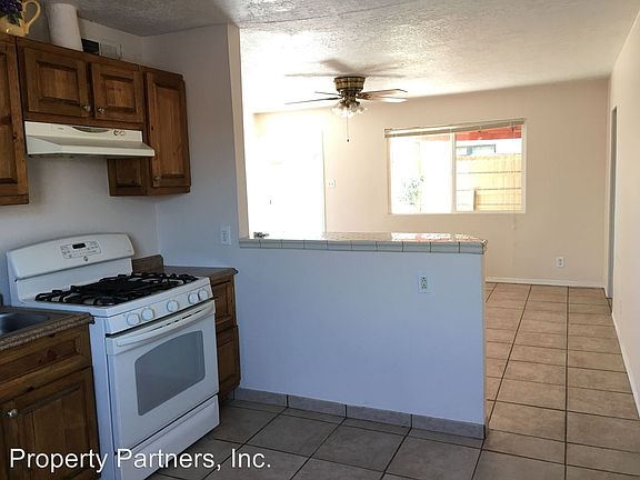 3rd image of 431 Virginia St NE APT C