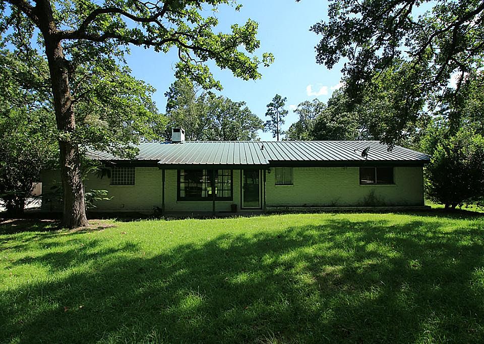 1st image of 401 Brentwood Dr