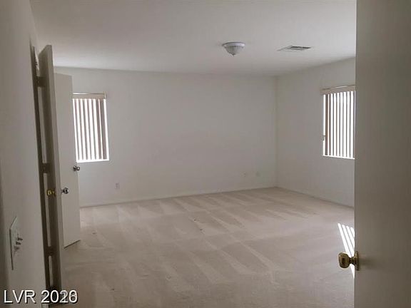3rd image of 9527 Creedmoor Ct