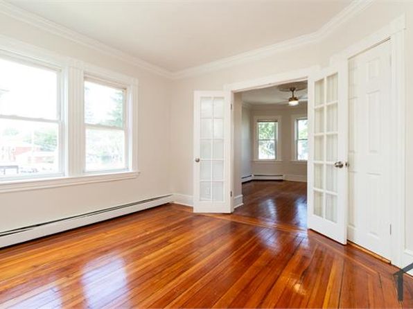 317 Wood Ave #2