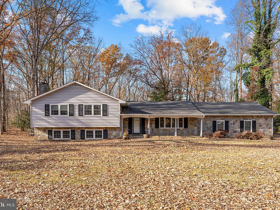 1st image of 144 Richards Ferry Rd