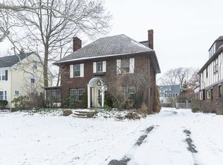 3014 Huntington Rd, Shaker Heights, OH 44120