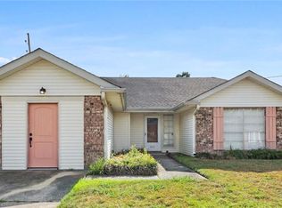 2413 S Sugar Ridge Rd, La Place, LA 70068