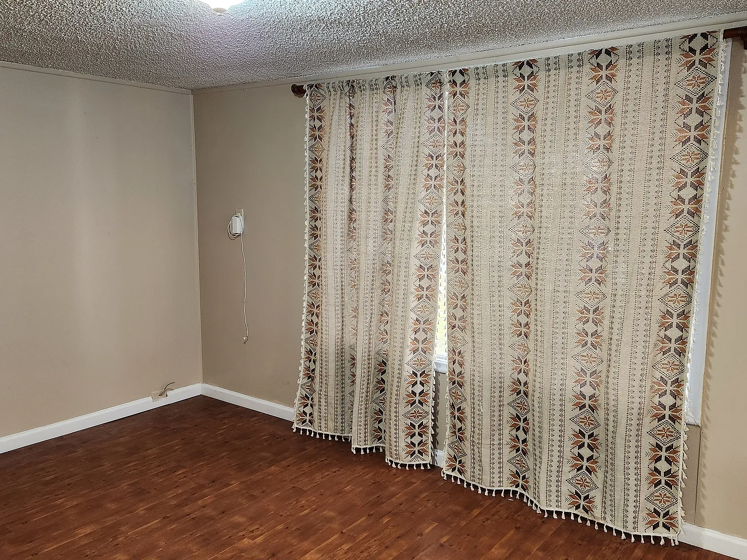 1 bed, 750 sqft, $1,400 — Photo 4
